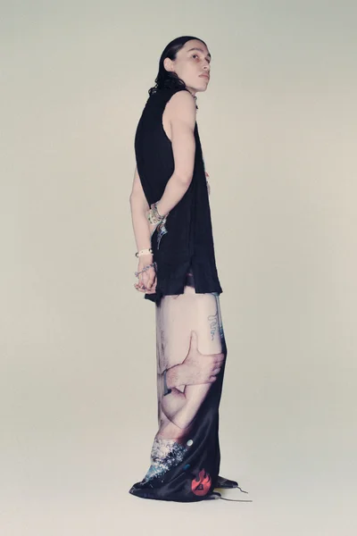 Look 15